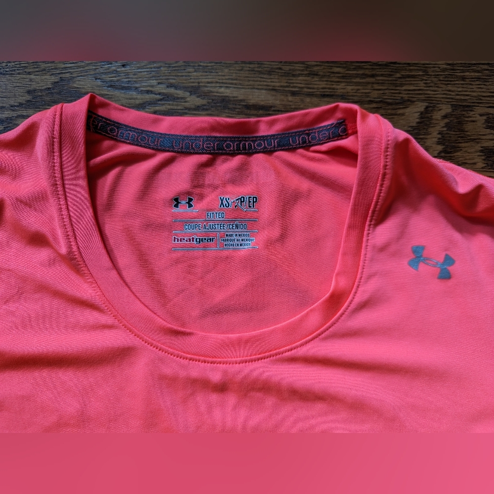 2 Under Armour Fitness Tees | Women's XS